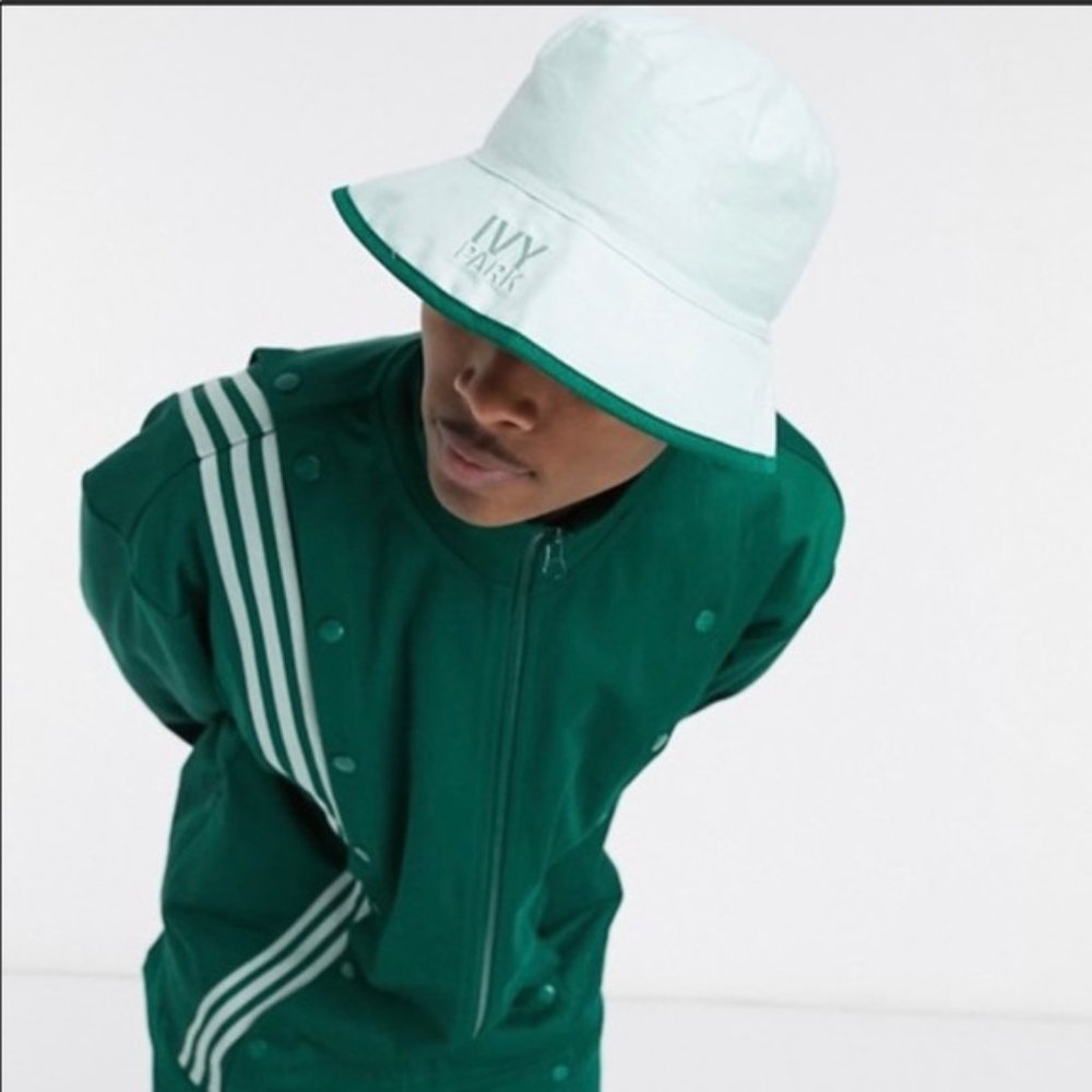 New Ivy Park x Adidas Green Reversible Bucket Hat - Picture 3 of 7